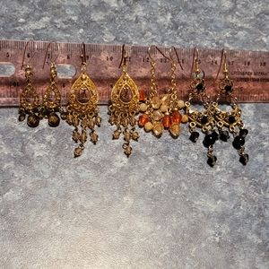 Fashion dangle earrings lot